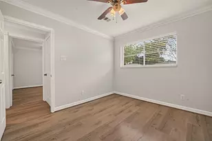 1215 Mosher Ln, Houston, TX 77088 - Photo 23