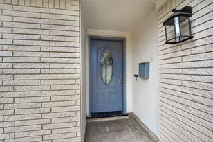 1215 Mosher Ln, Houston, TX 77088 - Photo 3