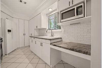 1215 Mosher Lane, Houston, TX 77088 - Photo 9