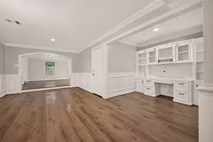 1215 Mosher Ln, Houston, TX 77088 - Photo 5