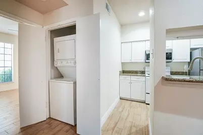 2121 El Paseo Street #1805, Houston, TX 77054 - Photo 41