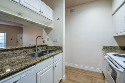 2121 El Paseo Street #1805, Houston, TX 77054 - Photo 39