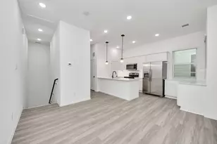 5103 Mallow St, Houston, TX 77033 - Photo 5