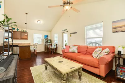 433 Seabean Street, Surfside Beach, TX 77541 - Photo 3