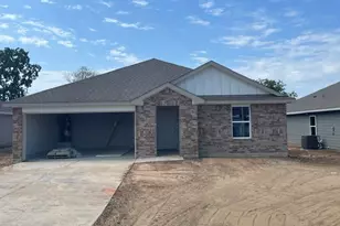 208 Paco Loop, Caldwell, TX 77836 - Photo 1