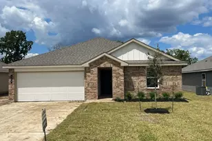 208 Paco Loop, Caldwell, TX 77836 - Photo 1