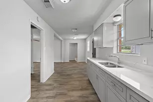 815 Rugeley St, Bay City, TX 77414 - Photo 11