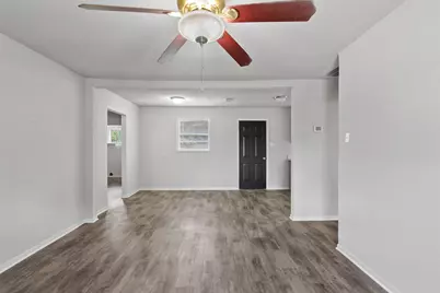 815 Rugeley Street, Bay City, TX 77414 - Photo 3