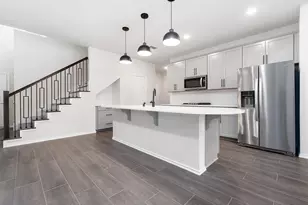 3405 Knighton Hill Dr, Houston, TX 77025 - Photo 9