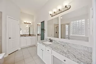 13201 Barons Cove Ln, Pearland, TX 77584 - Photo 19