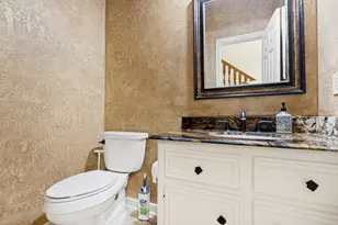 2439 Hodges Bend Cir, Sugar Land, TX 77479 - Photo 19