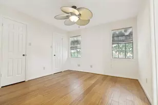 2439 Hodges Bend Cir, Sugar Land, TX 77479 - Photo 25
