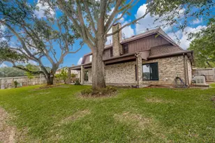 2439 Hodges Bend Cir, Sugar Land, TX 77479 - Photo 5