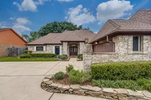 2439 Hodges Bend Cir, Sugar Land, TX 77479 - Photo 1