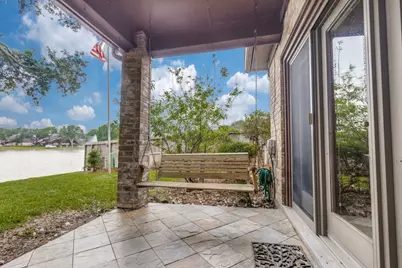 2439 Hodges Bend Circle, Sugar Land, TX 77479 - Photo 7