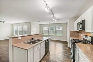 2111 Gable Hollow Ln, Katy, TX 77450 - Photo 11