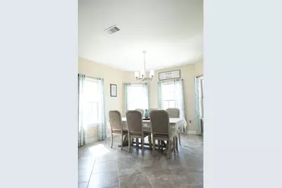 722 Bunkhouse Trail, Angleton, TX 77515 - Photo 9