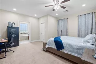 722 Bunkhouse Trail, Angleton, TX 77515 - Photo 17