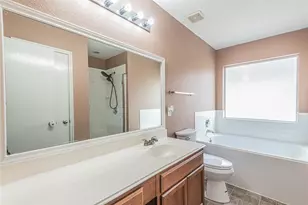 7914 Cypress Edge Dr, Cypress, TX 77433 - Photo 17