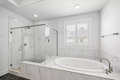 1303 Bobbitt Manor Lane, Houston, TX 77055 - Photo 21