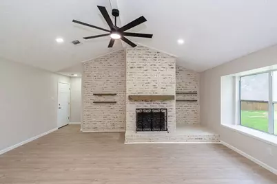 16911 Bougainvilla Lane, Friendswood, TX 77546 - Photo 9