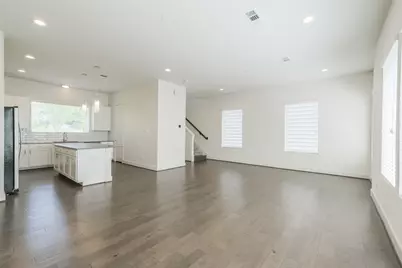 4817 Martin Oaks Lane, Houston, TX 77018 - Photo 9