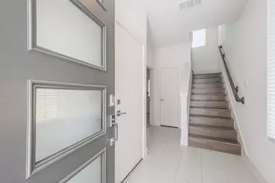 4817 Martin Oaks Lane, Houston, TX 77018 - Photo 3
