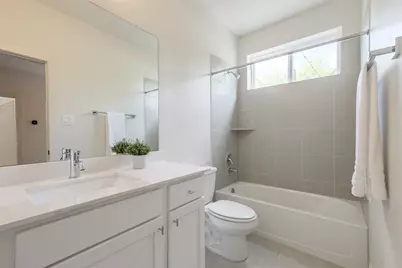 4817 Martin Oaks Lane, Houston, TX 77018 - Photo 19