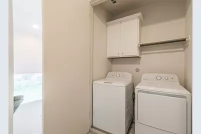 4817 Martin Oaks Lane, Houston, TX 77018 - Photo 17