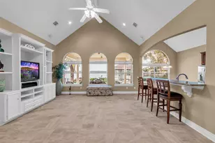 14030 Shoreline Dr, Willis, TX 77318 - Photo 9