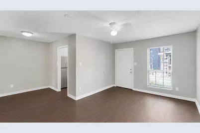 122 E Crosstimbers Street #117, Houston, TX 77022 - Photo 1