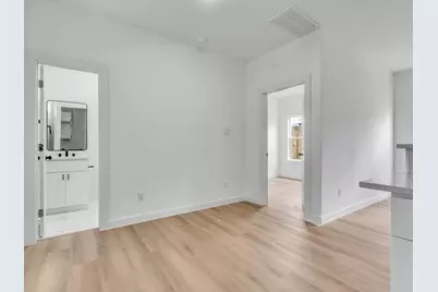 8629 Homewood Lane Unit B, Houston, TX 77028 - Photo 15