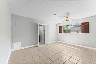 1507 Sierra Dr, Baytown, TX 77521 - Photo 11