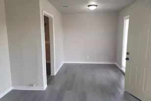 5322 Pershing St, Houston, TX 77033 - Photo 1