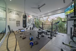 5419 John Dreaper Dr, Houston, TX 77056 - Photo 37