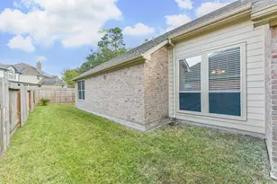 8719 Sailing Dr, Humble, TX 77346 - Photo 41