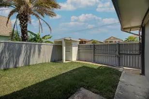 2128 59th St, Galveston, TX 77551 - Photo 49