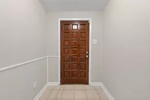 10510 Overview Dr, Sugar Land, TX 77498 - Photo 5