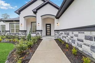 2638 Fountain View St, Roman Forest, TX 77357 - Photo 3