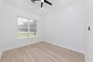 2638 Fountain View St, Roman Forest, TX 77357 - Photo 17