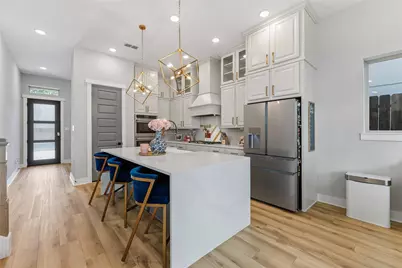 1717 Lindsey Ridge Drive, Houston, TX 77055 - Photo 7