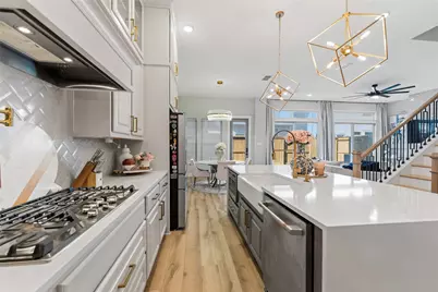 1717 Lindsey Ridge Drive, Houston, TX 77055 - Photo 9