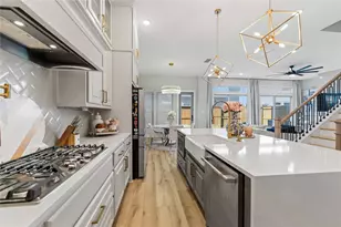 1717 Lindsey Ridge Dr, Houston, TX 77055 - Photo 9