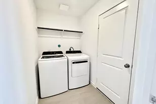 3014 Mallorca, Conroe, TX 77301 - Photo 5