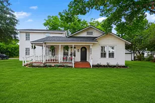 31730 Waller Tomball Rd, Waller, TX 77484 - Photo 1
