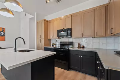 4214 Clover Street #B, Houston, TX 77051 - Photo 13