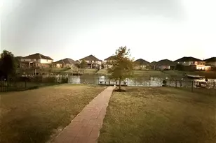 24323 Marcello Lakes Dr, Katy, TX 77493 - Photo 37