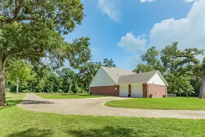 2211 County Road 36, Angleton, TX 77515 - Photo 23