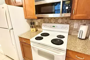 2800 Jeanetta St, Houston, TX 77063 - Photo 17