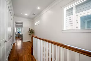 218 E 27th St, Houston, TX 77008 - Photo 31